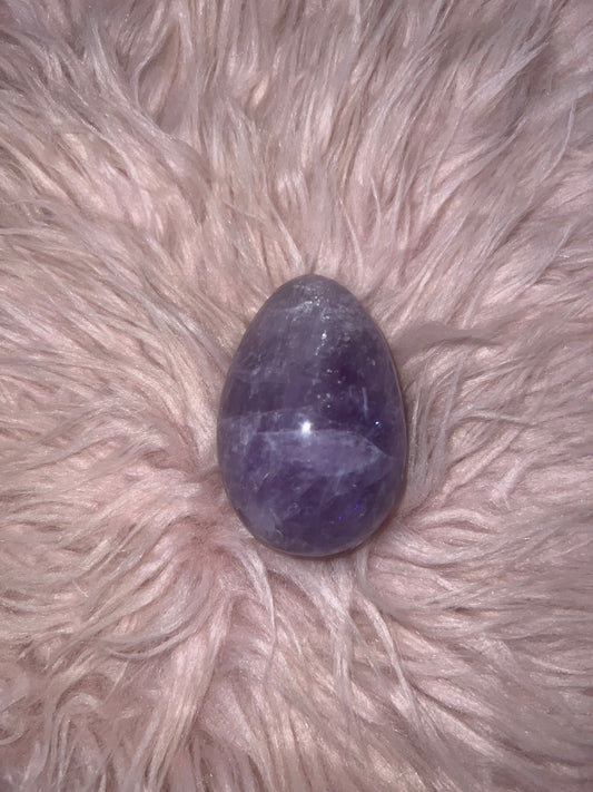 Amethyst Egg 7.5oz - 2.5 Inches Tall